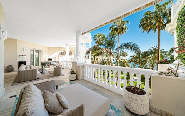 Resale - Apartment - Estepona - Estepona Centro