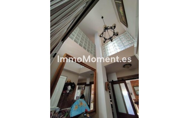 Bestaande woning - Vrijstaande villa - La Nucía - La Nucia Centro