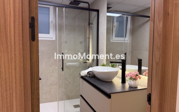 Wiederverkauf - Wohnung - Torrevieja - Torrevieja Centro
