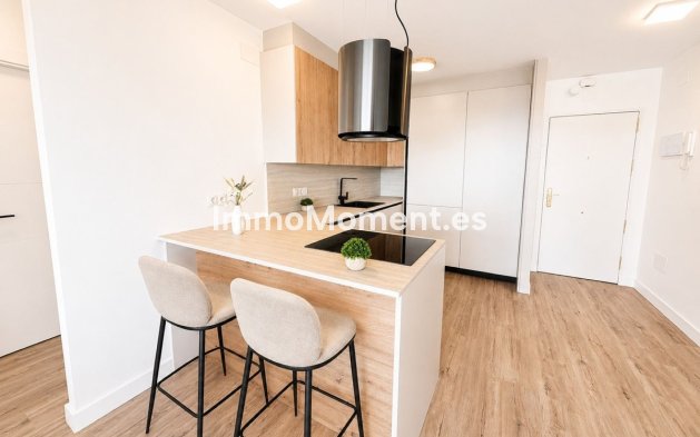 Resale - Apartment - Mijas - Calahonda