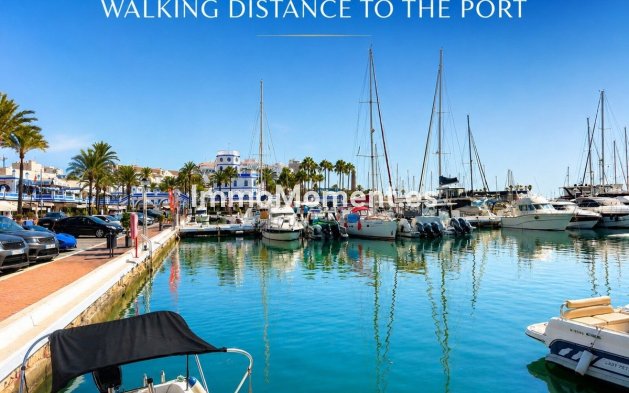 Resale - Apartment - Estepona - Estepona Centro
