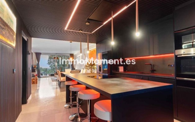 Revente - Appartement - Estepona  - Estepona Centro