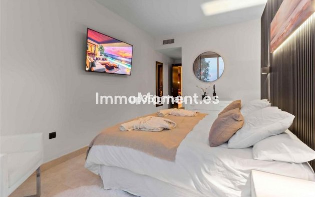 Revente - Appartement - Estepona  - Estepona Centro