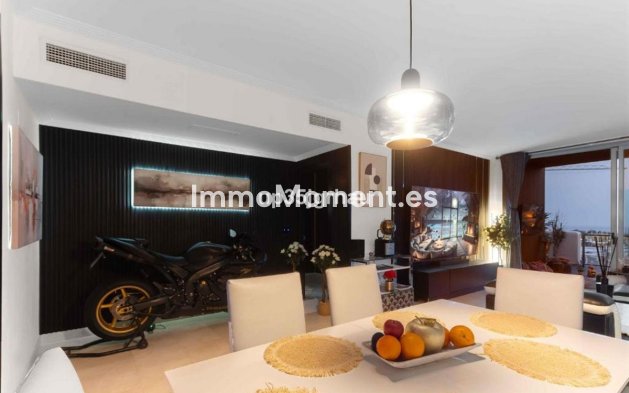 Revente - Appartement - Estepona  - Estepona Centro