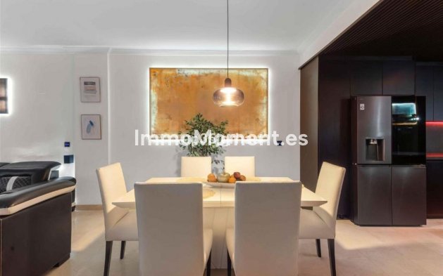 Revente - Appartement - Estepona  - Estepona Centro