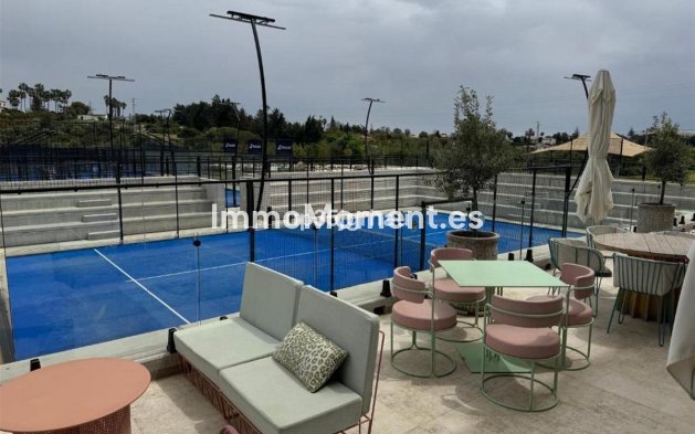 Revente - Appartement - Estepona  - Estepona Centro