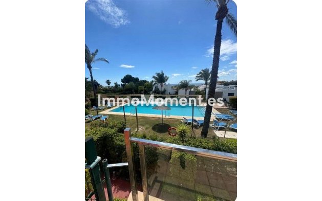 Revente - Appartement - Estepona  - Estepona Centro