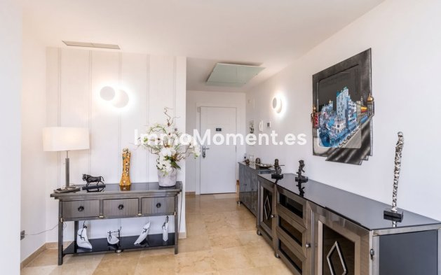 Resale - Apartment - Benahavís - Benahavís Centro