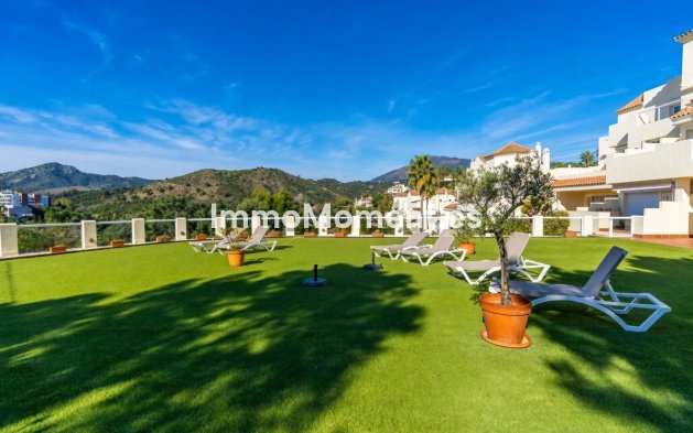 Resale - Apartment - Benahavís - Benahavís Centro