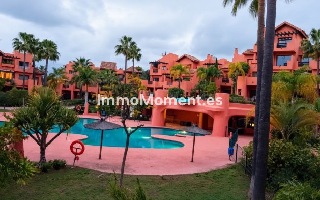 Wiederverkauf - Wohnung - Estepona  - Estepona Centro