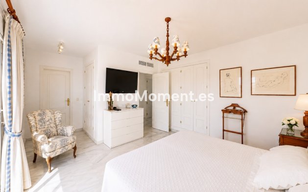Resale - Apartment - Marbella - Guadalmina Baja
