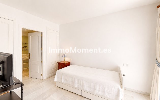 Resale - Apartment - Marbella - Guadalmina Baja