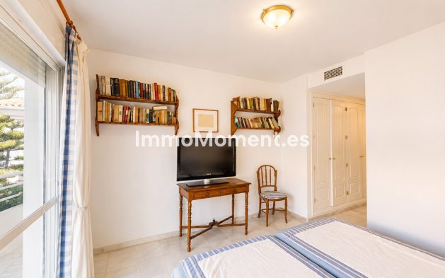 Resale - Apartment - Marbella - Guadalmina Baja