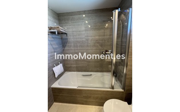 Wiederverkauf - Wohnung - Marbella - La Mairena