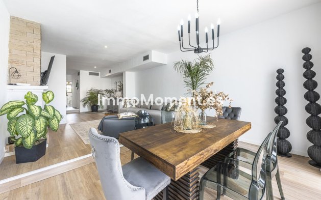 Revente - Maison mitoyenne - Estepona  - Bel Air