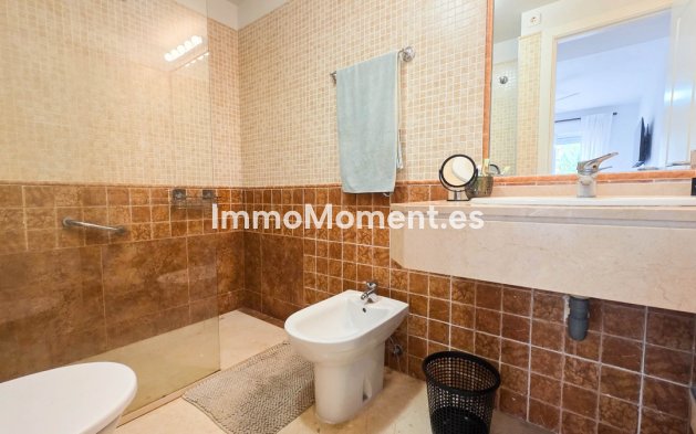 Wiederverkauf - Wohnung - Manilva - La Duquesa
