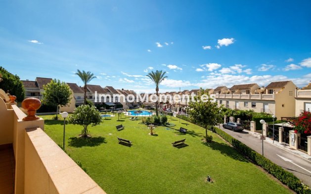 Wiederverkauf - Freistehende Villa - Manilva - La Duquesa