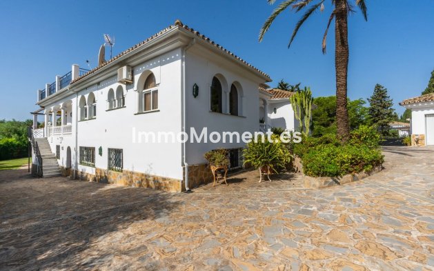 Resale - Detached villa - Mijas - El Chaparral