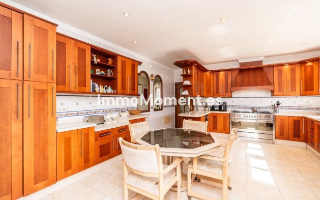 Resale - Detached villa - Mijas - El Chaparral