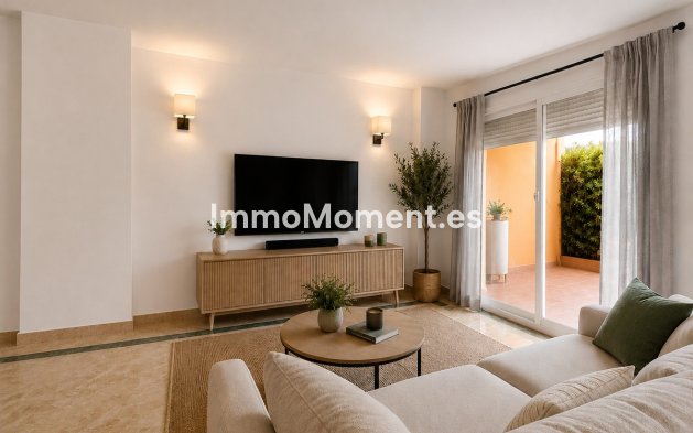 Resale - Townhouse - Estepona - Estepona Centro
