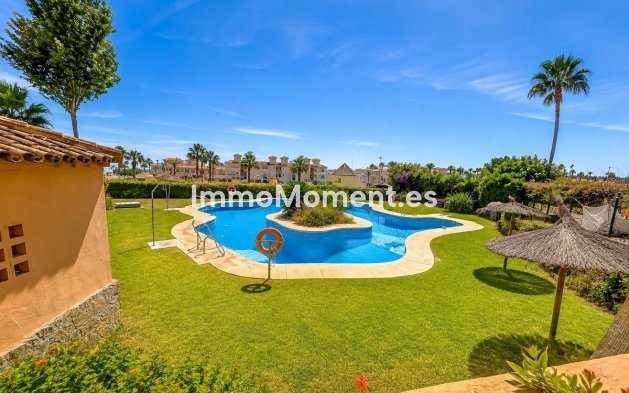 Resale - Townhouse - Estepona - Estepona Centro