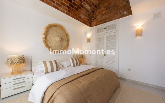 Revente - Villa individuelle - Estepona  - Atalaya