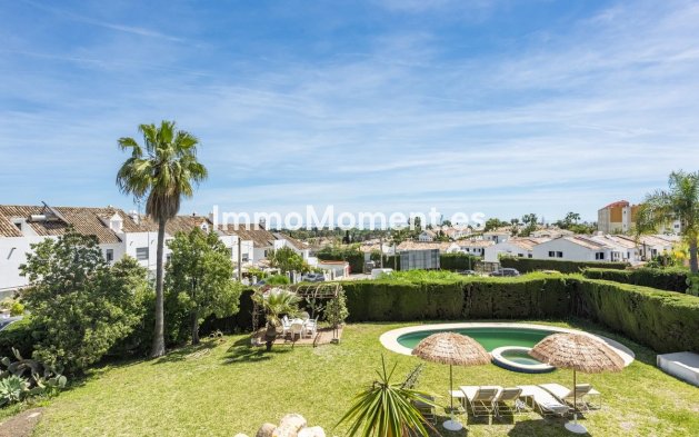 Revente - Villa individuelle - Estepona  - Atalaya