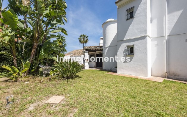 Revente - Villa individuelle - Estepona  - Atalaya