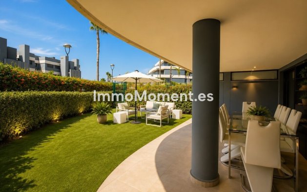 Resale - Apartment - Estepona - Estepona Centro