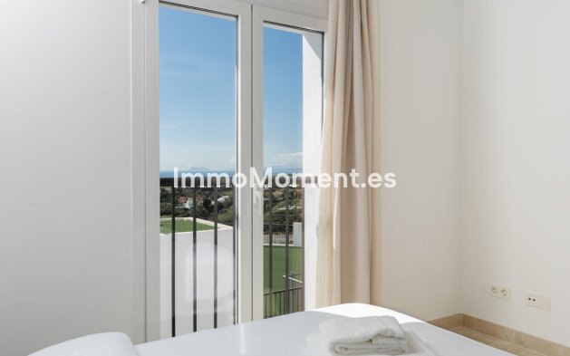 Resale - Apartment - Benahavís - Benahavís Centro