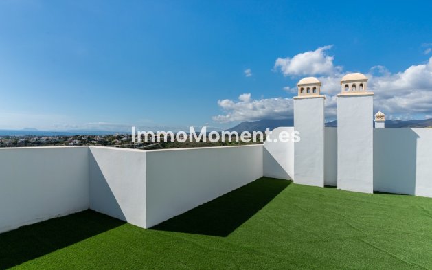Resale - Apartment - Benahavís - Benahavís Centro