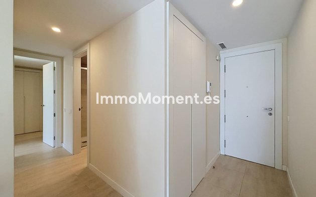 Resale - Apartment - Estepona - Selwo