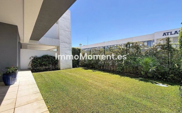 Resale - Apartment - Estepona - Selwo