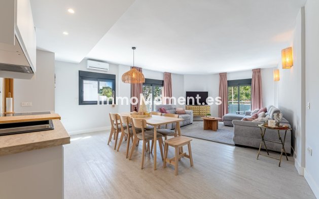 Bestaande woning - Appartement - Torremolinos - La Carihuela