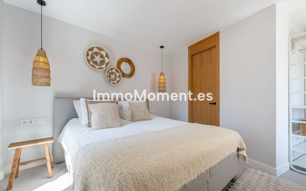 Bestaande woning - Appartement - Torremolinos - La Carihuela