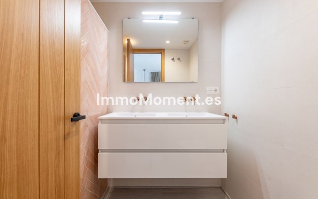 Bestaande woning - Appartement - Torremolinos - La Carihuela