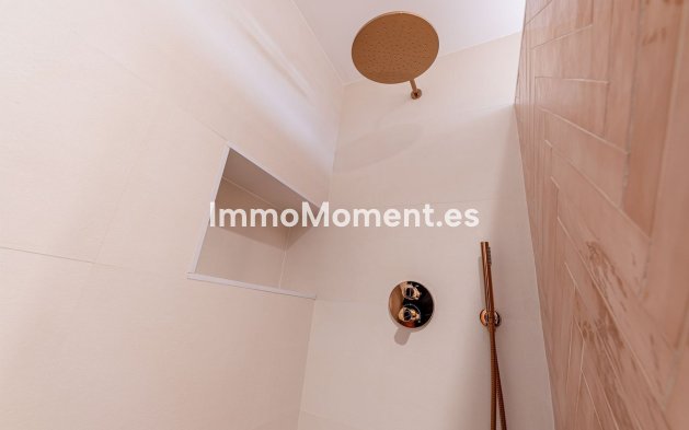 Bestaande woning - Appartement - Torremolinos - La Carihuela