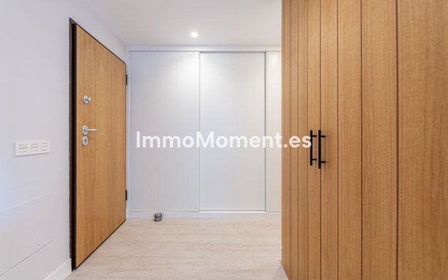 Bestaande woning - Appartement - Torremolinos - La Carihuela