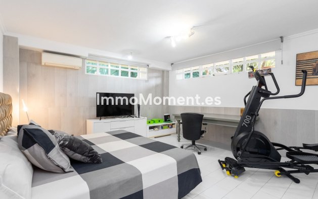 Wiederverkauf - Freistehende Villa - Torrevieja - Torrevieja Centro