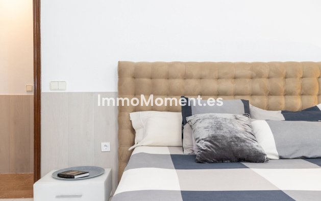 Wiederverkauf - Freistehende Villa - Torrevieja - Torrevieja Centro