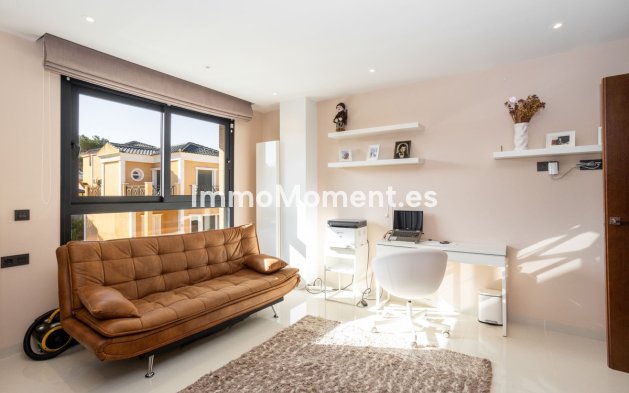 Resale - Detached villa - Orihuela - Villamartín