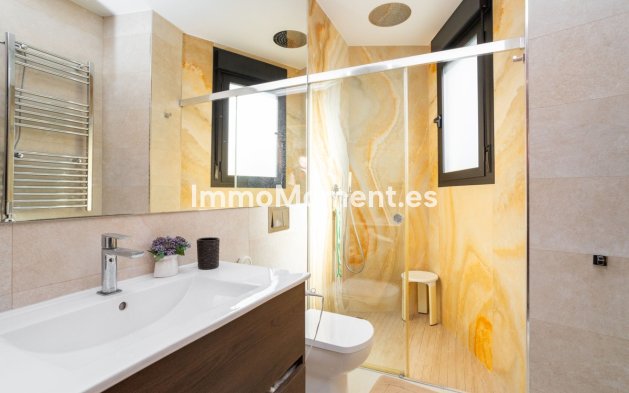 Resale - Detached villa - Orihuela - Villamartín