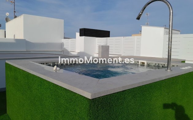 Wiederverkauf - Wohnung - Torrevieja - Torrevieja Centro