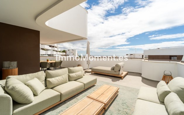 Resale - Apartment - Estepona - Estepona Centro