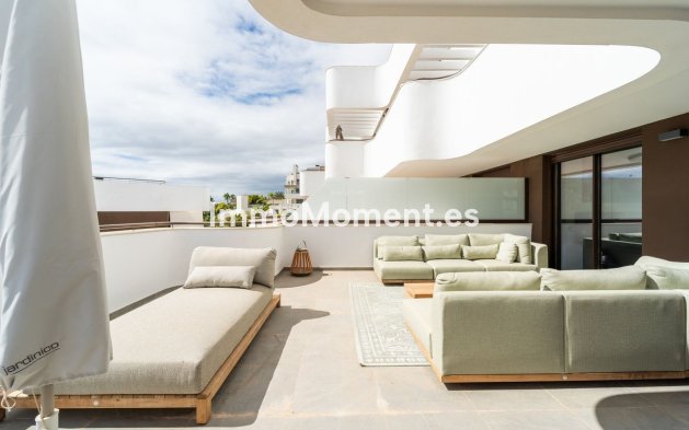 Resale - Apartment - Estepona - Estepona Centro