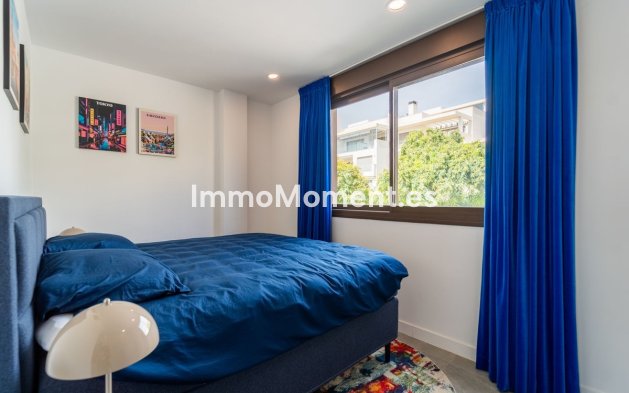 Resale - Apartment - Estepona - Estepona Centro
