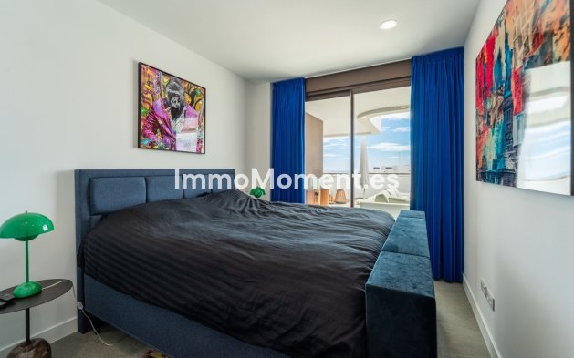 Resale - Apartment - Estepona - Estepona Centro