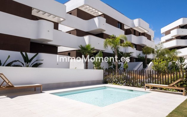 Resale - Apartment - Estepona - Estepona Centro