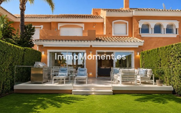 Resale - Detached villa - Estepona - New Golden Mile