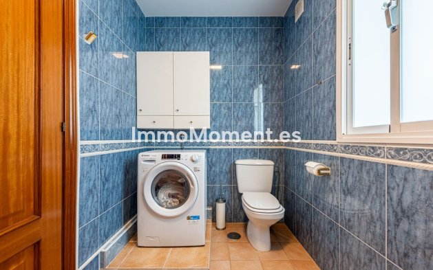 Resale - Detached villa - Estepona - Atalaya